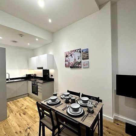 Spacious And Elegant Apartment Birmingham Buitenkant foto