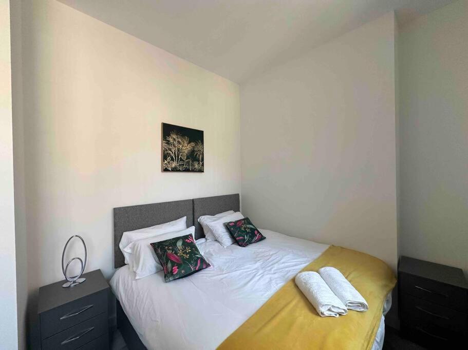 Spacious And Elegant Apartment Birmingham Buitenkant foto